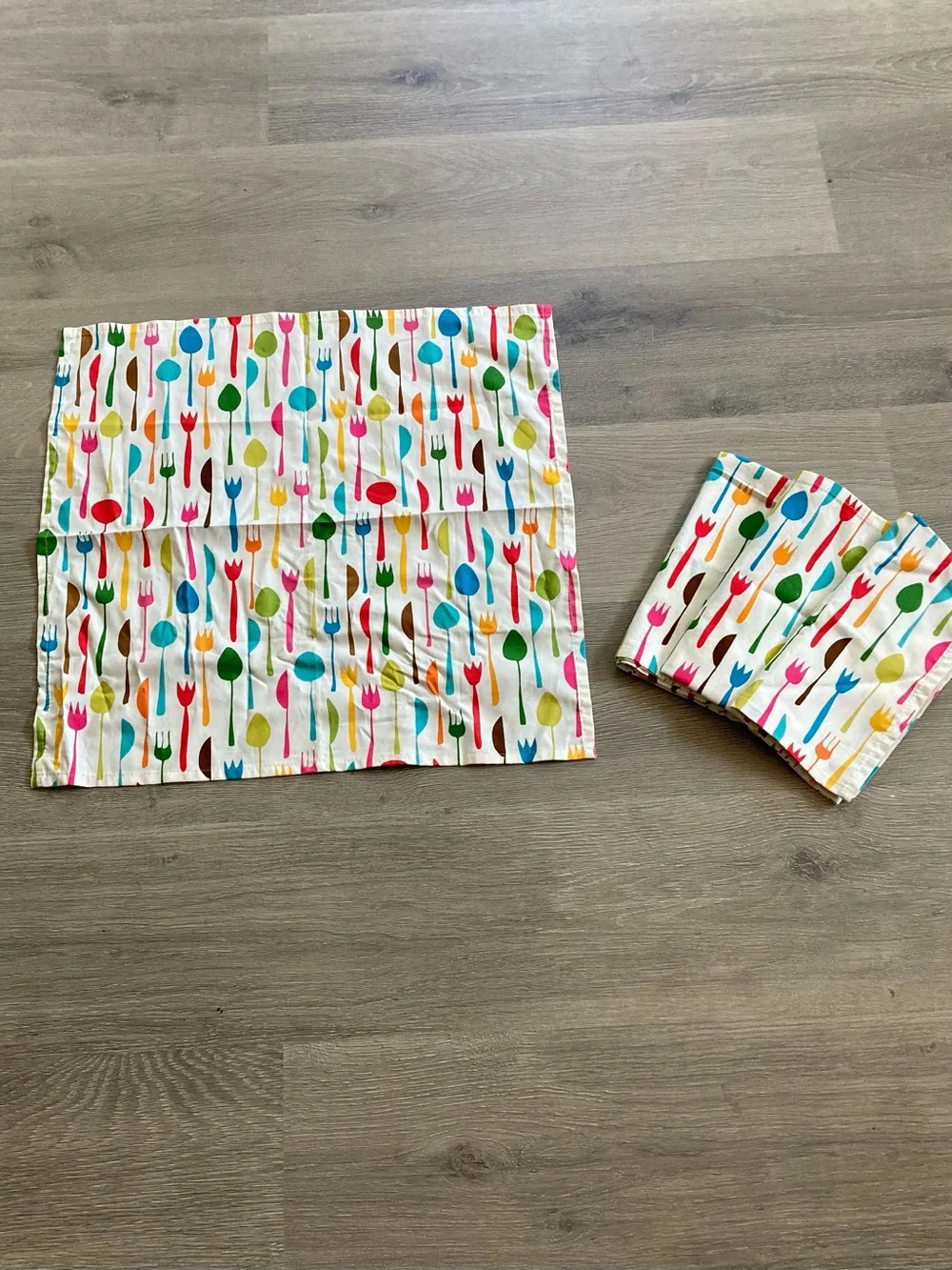 Colorful Utensil Print Cotton Napkins - Set of 4